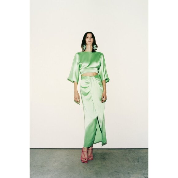 Zara Size XS Satin Effect Midi Skirt High Waist Front Slit Green Draped